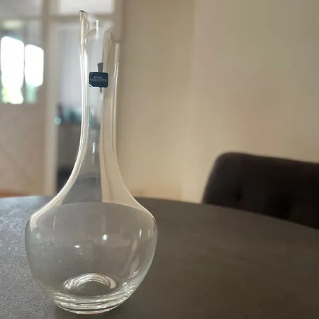 Charmante 3-zimmer-wohnung Zentral In *