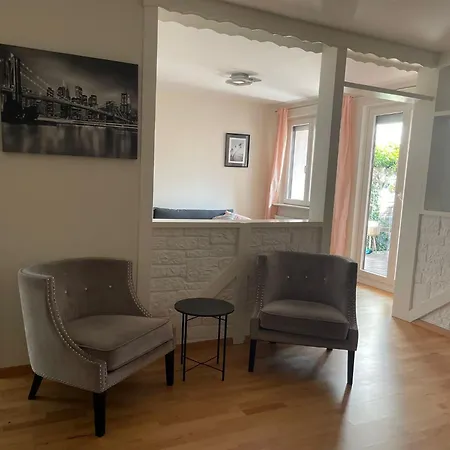 Charmante 3-zimmer-wohnung Zentral In Wiesbaden