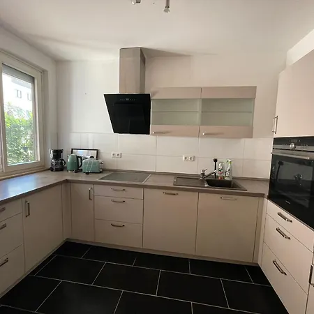 Apartmán Charmante 3-zimmer-wohnung Zentral In Wiesbaden