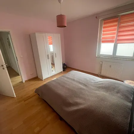 Daire Charmante 3-zimmer-wohnung Zentral In